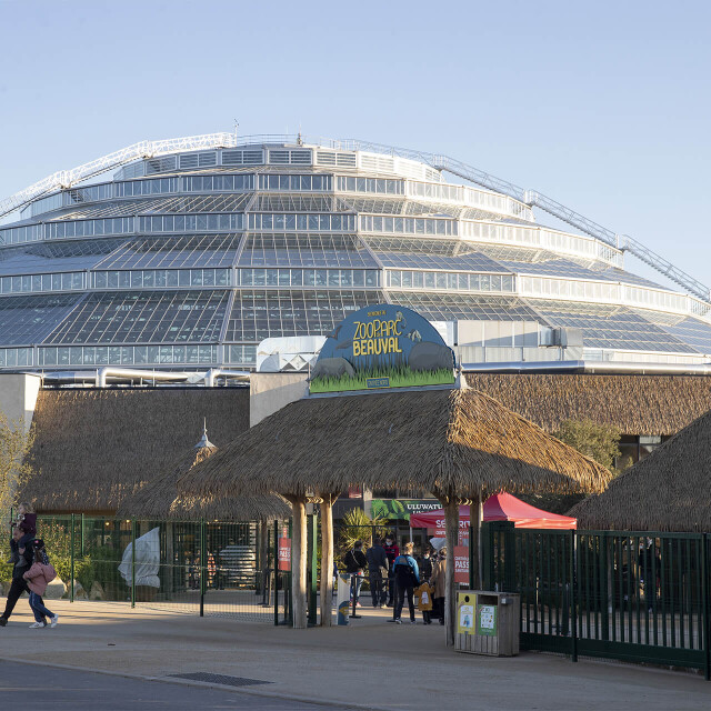 Métier du Zoo : Accueil - Emploi - ZooParc de Beauval - Entrée Nord du ZooParc de Beauval, située à proximité du Dôme Équatorial