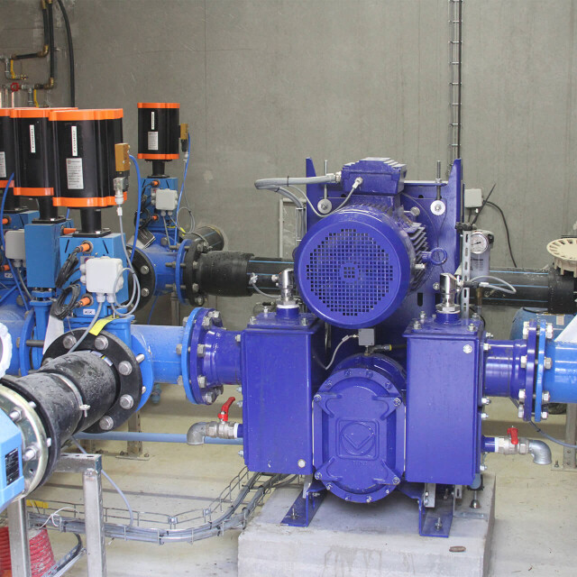 Métier du Zoo : Ingénieur Méthanisation et Assainissement - Emploi - ZooParc de Beauval - Tuyauterie de l’usine de méthanisation du ZooParc de Beauval